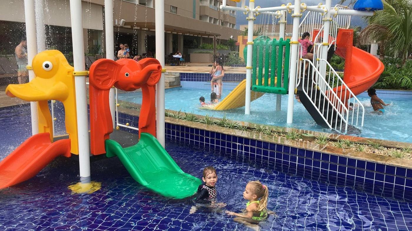 Olimpia Park Resort O Mais Divertido Resort Em Frente Ao Thermas Dos Laranjais - Pague Em Ate 12 Vezes المظهر الخارجي الصورة